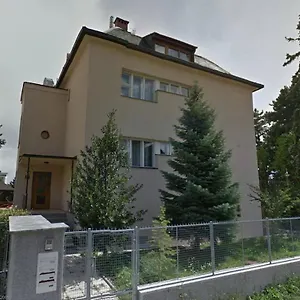  Apartmán Stred